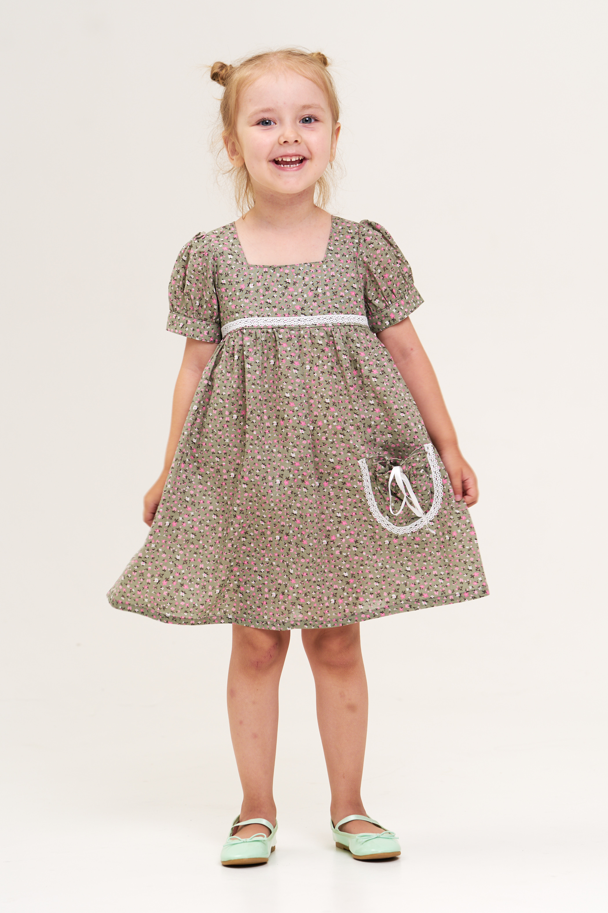 Girl’s Dress